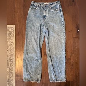 Abercrombie High Rise Loose Jeans